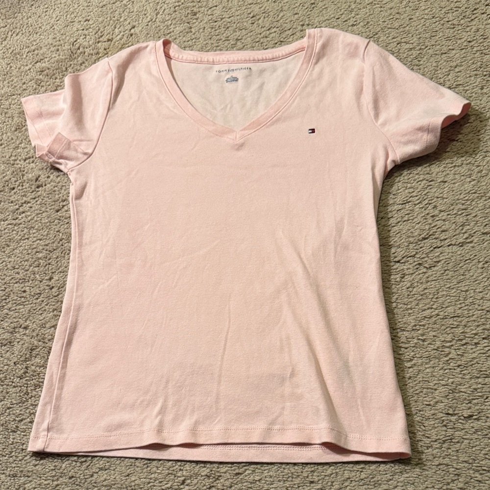 Tommy Hilfiger Women's Light Pink Short Sleeve Tee